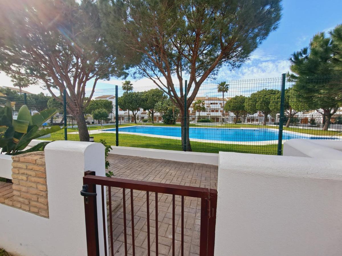 Apartamentos Turisticos La Carrajolilla Chiclana de la Frontera Exteriér fotografie